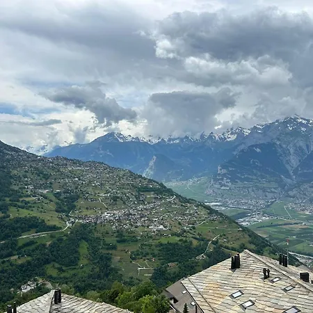 In With Balcony 아파트 *