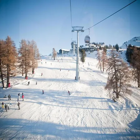 Daire With Stunning Mountain View Veysonnaz