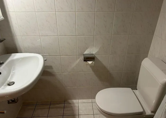 In With Balcony 公寓 *