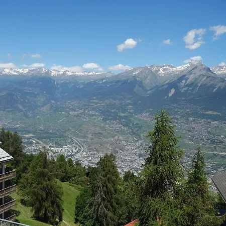 In With Balcony * Veysonnaz